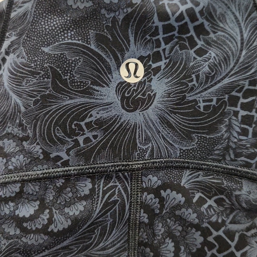 Lululemon Train Times Crop 17" Nouveau Mach Blue Black - Picture 6 of 7